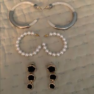 Trendy earring bundle